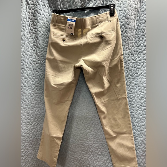 Khaki pants - Picture 1 of 9